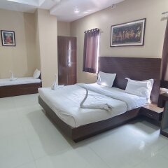 kanha hotel and resort