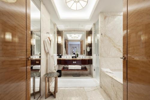 the ritz carlton chengdu