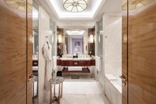 the ritz carlton chengdu