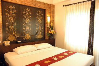 holiday garden hotel and resort chiang mai