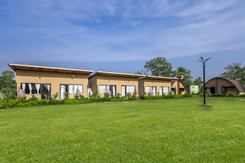 Moustache Panarpani Retreat Pachmarhi,,3 star