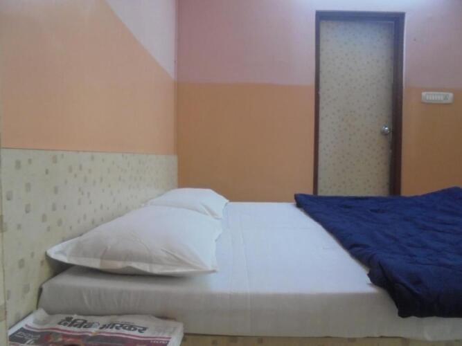 hotel raj guest house