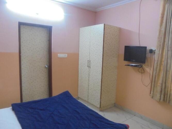 hotel raj guest house
