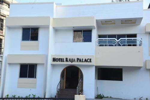 hotel raja palace