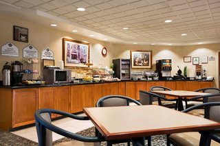 Wingate By Wyndham Louisville East,Jefferson County>>Douglass Hills,3 star