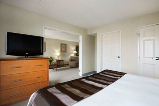 Wingate By Wyndham Louisville East,Jefferson County>>Douglass Hills,2.5 star