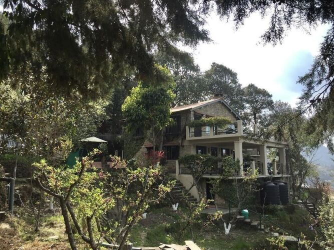avenida himalayan retreat