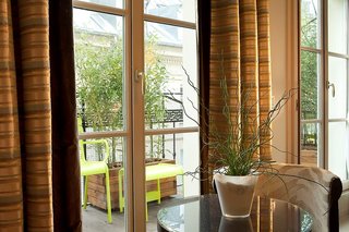 hotel le petit paris