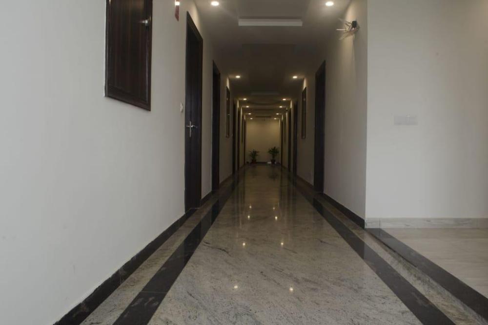 hotel lakshmi palace