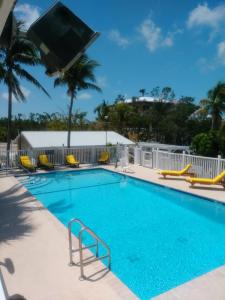 Kingsail Resort,Key Colony Beach>>Florida Keys,2 star