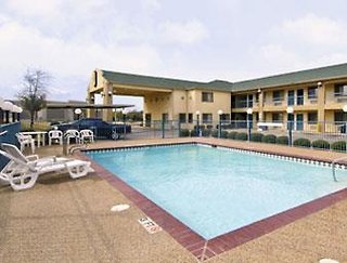 Highland Inn Arlington,Carrollton>>Arlington,3 star