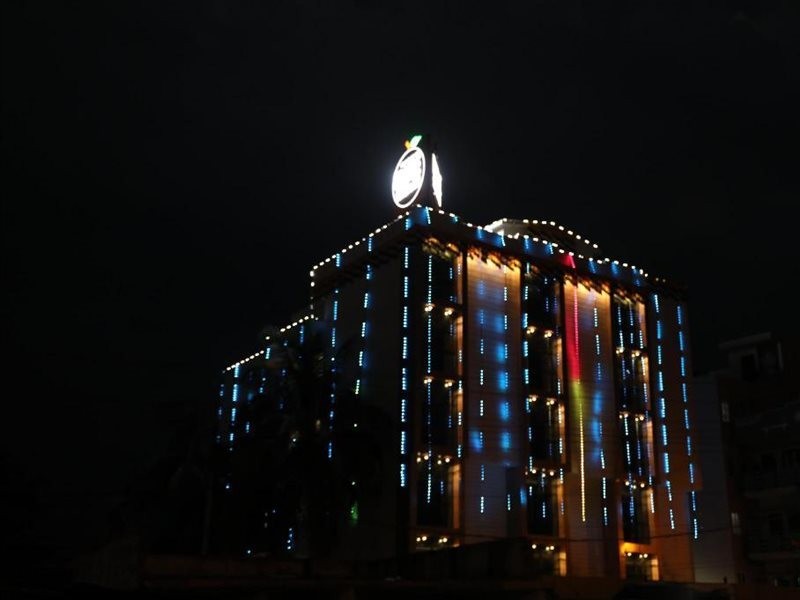 orange suites and inn bangalore airport