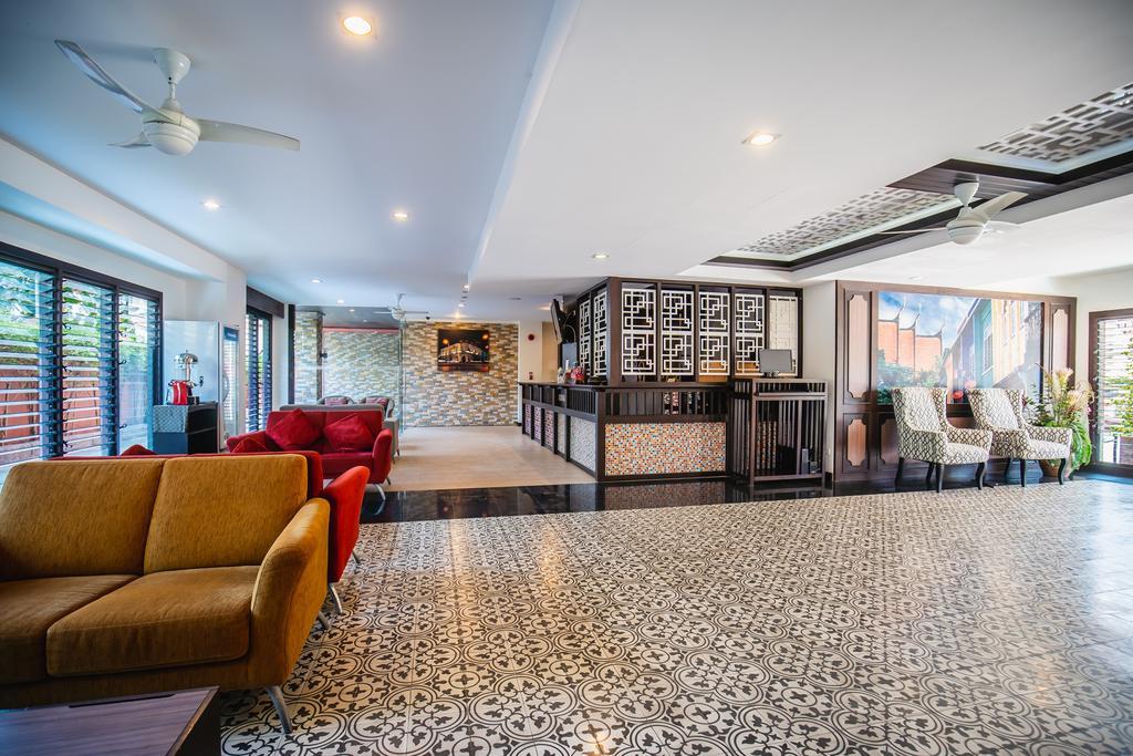 ratana apart hotel at chalong