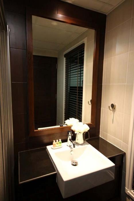 ratana apart hotel at chalong