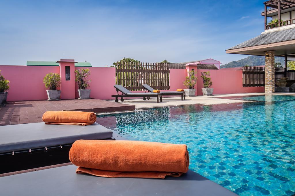 ratana apart hotel at chalong