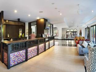 ratana apart hotel at chalong