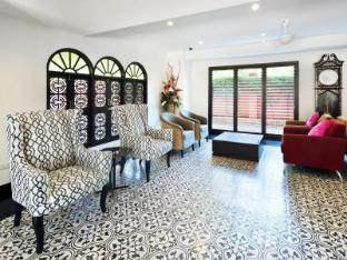 ratana apart hotel at chalong