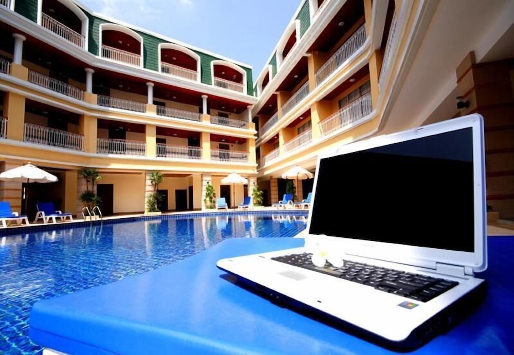 kalim resort