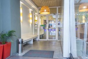circus hotel and hostel