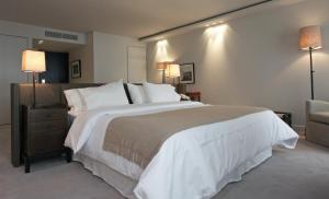 Libertad Hotel Buenos Aires,Retiro>>Buenos Aires,5 star
