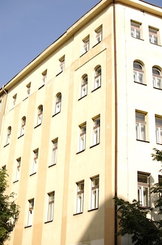 hotel city bell
