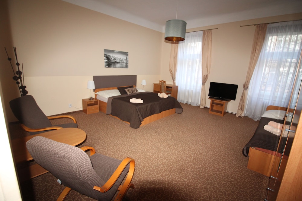 hotel city bell