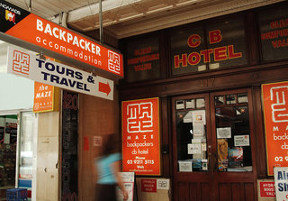 maze backpackers