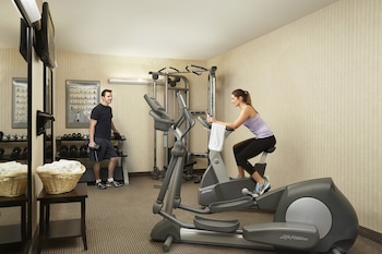 acclaim hotel by clique