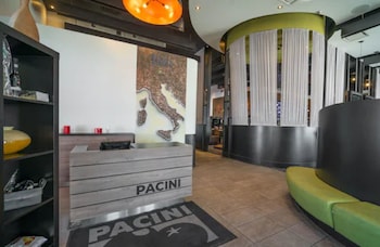 acclaim hotel by clique