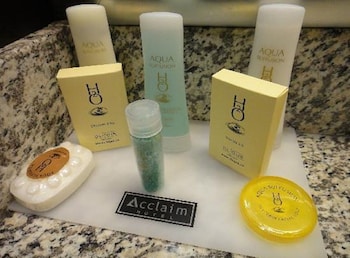 acclaim hotel by clique