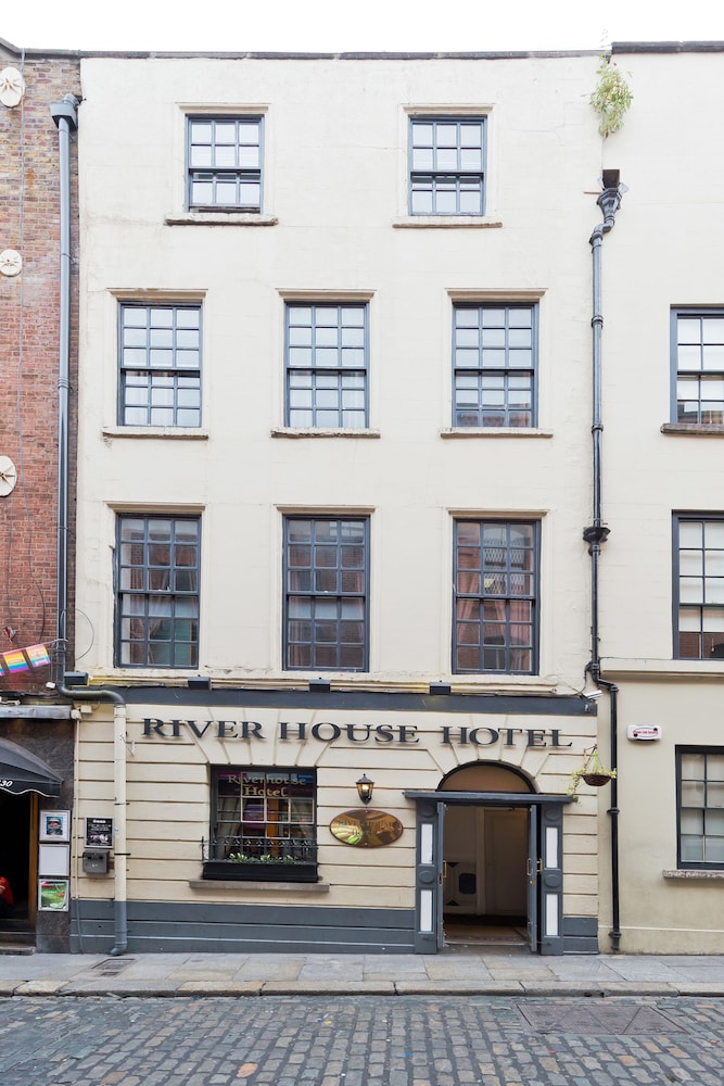 riverhouse hotel