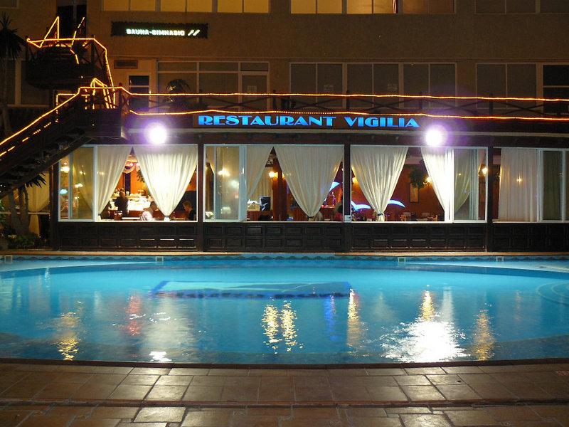 apartamentos vigilia park