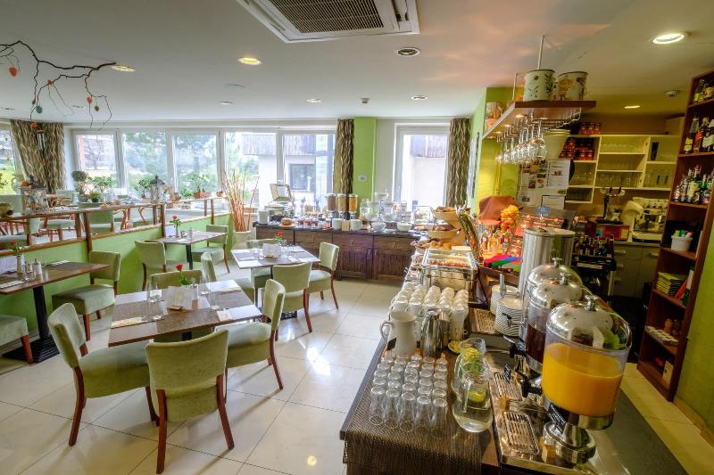 premium business hotel bratislava