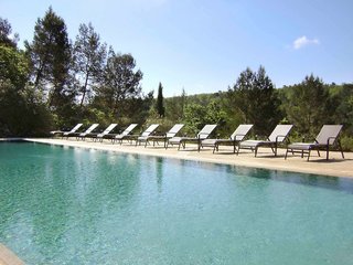Mercure Brignoles Golf De Barbaroux,Brignoles>>Besse-Sur-Issole,4 star