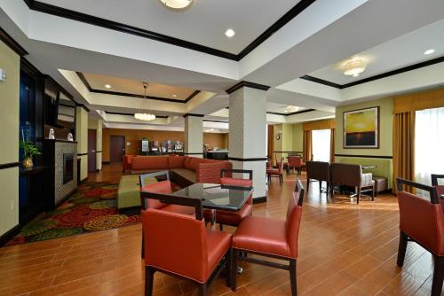 holiday inn express hotel and suites alva an ihg hotel