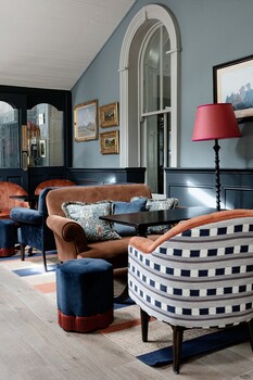 station house hotel