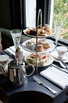 station house hotel