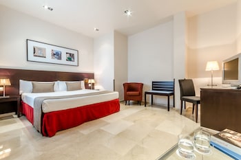 hotel exe suites 33