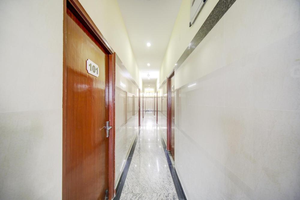 green park by oyo rooms