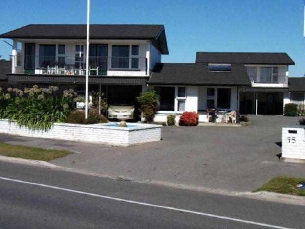 belle bonne motel