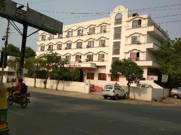 hotel chanakya