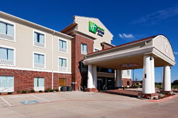holiday inn express hotel and suites cleburne by ihg