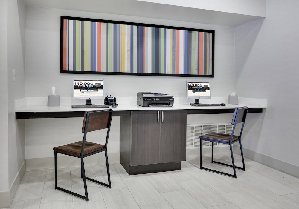 holiday inn express hotel and suites cleburne by ihg