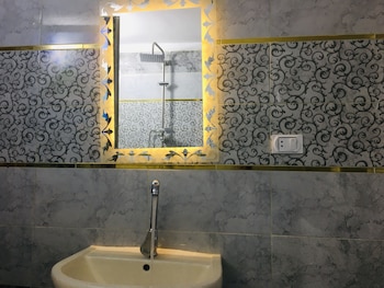 downtown cairo sweet home