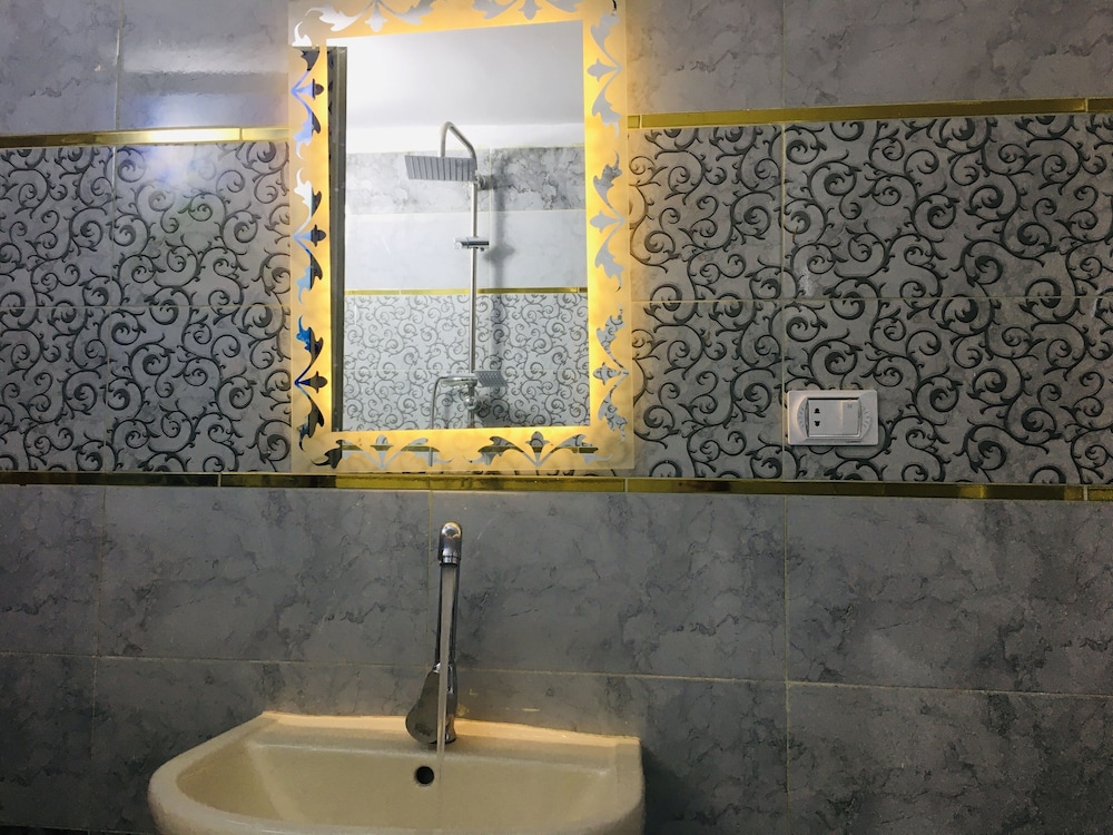 downtown cairo sweet home