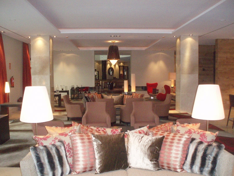 urh hotel zen balagares