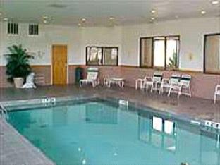holiday inn express hotel and suites colby by ihg