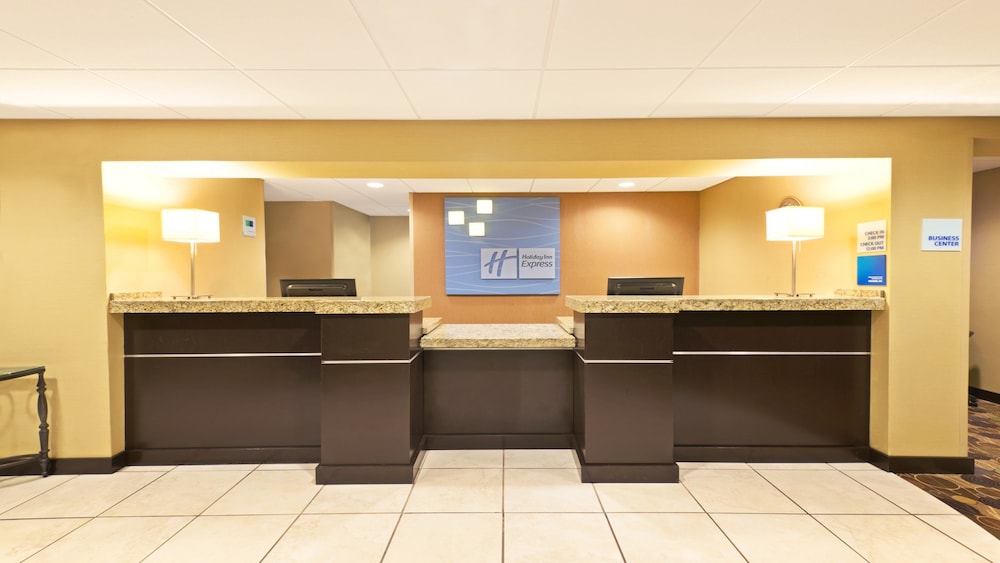 holiday inn express hotel and suites colby by ihg
