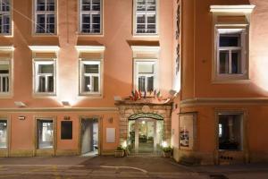 Boutique Hotel Dom - Rooms & Suites,Hart Bei Graz>>Graz,4 star