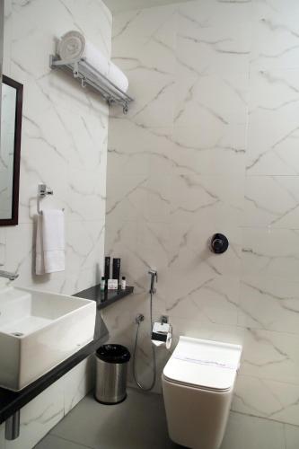 park iris hotels mg road